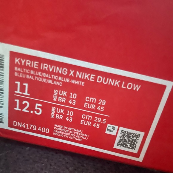 Nike Dunk x Kyrie Irving - Picture 5 of 5